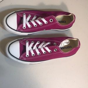 Never worn converse